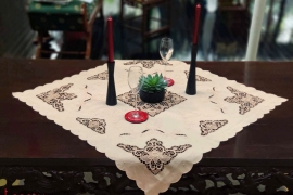 Square table cloth -Lace embroidery (size 90cm)